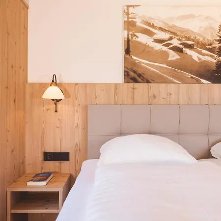 فندق Loipenstubn بريكسن ام تاله