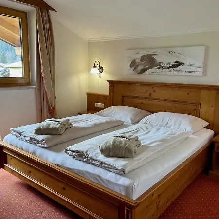 Loipenstubn 4* Brixen im Thale