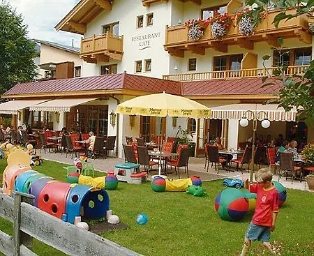 Hotel Loipenstubn 4*