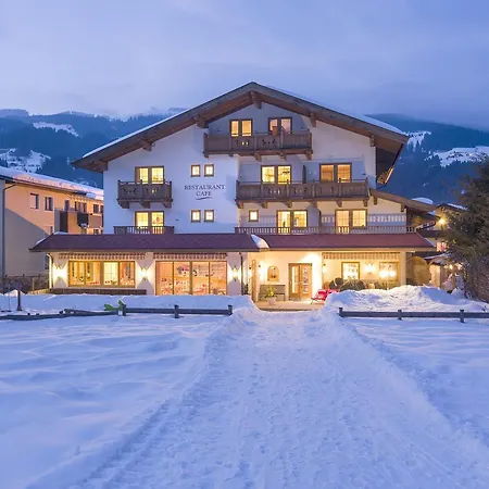 Loipenstubn فندق بريكسن ام تاله