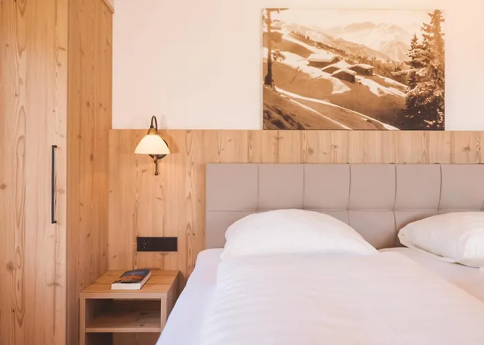 Hotel Loipenstubn Brixen im Thale