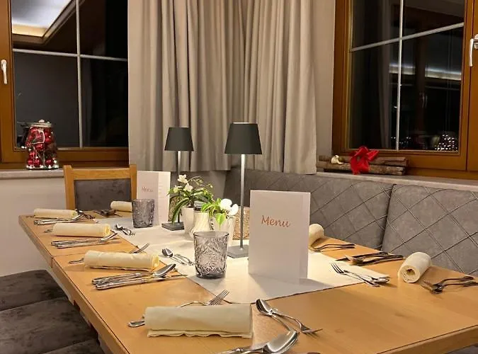 Hotel Loipenstubn Brixen im Thale