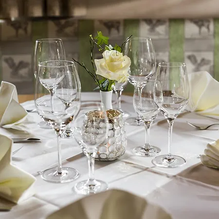 酒店 罗伊斯彭思特酒店 4*